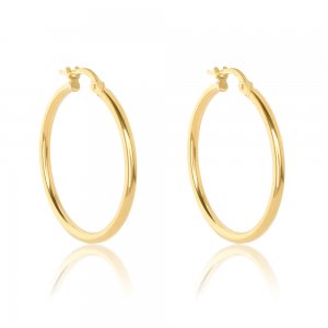 Κρίκοι ασημένιοι μικροί 925, επιχρυσωμένοι. Είναι στρογγυλοί με διάμετρο 3 cm και λουστρέ φινίρισμα.