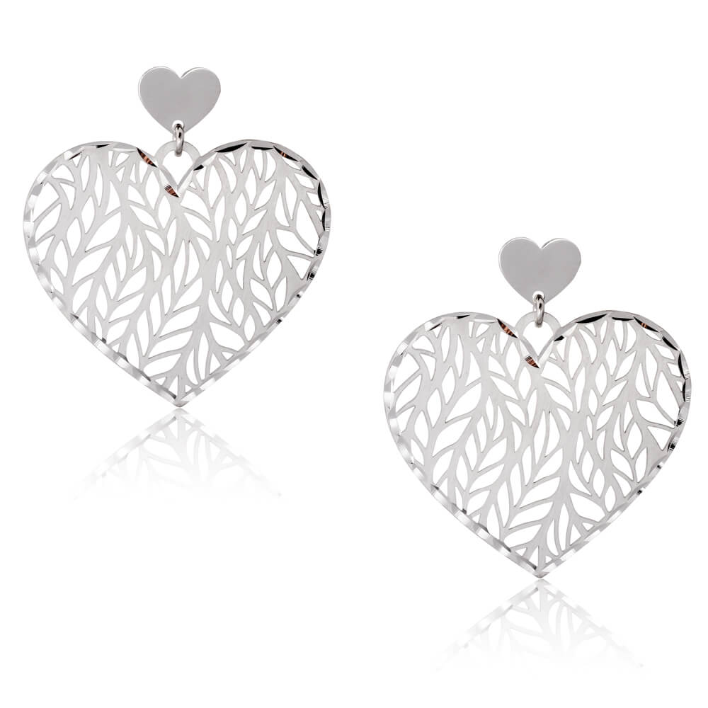 Σκουλαρίκια καρδιές ασημένια 925 επιπλατινωμένα. Είναι κρεμαστά, με μοντέρνο διάτρητο σχέδιο.